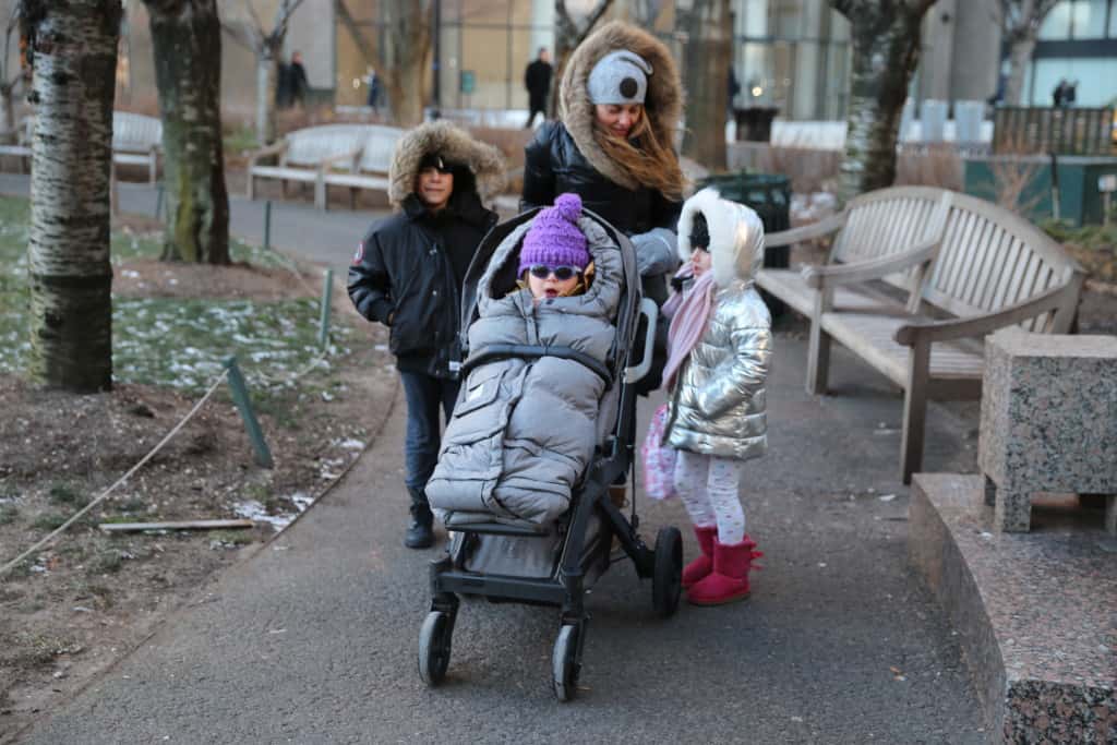 How To Keep Your Baby Warm During A Winter Stroll