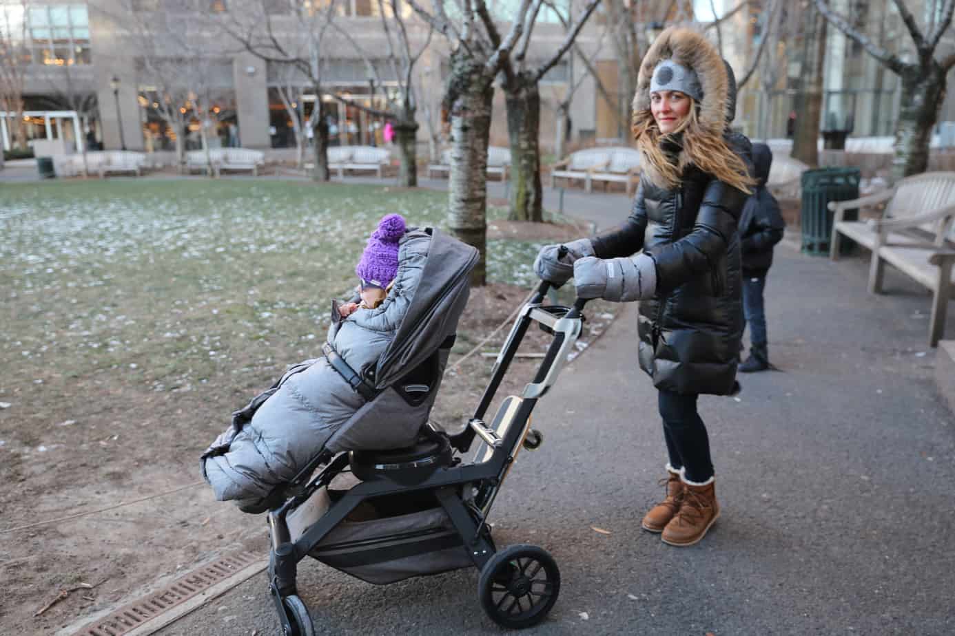 Winter Commuters | Stroller in the City