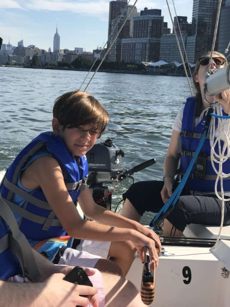 Sailing lessons on the Hudson River with North Cove Sailing