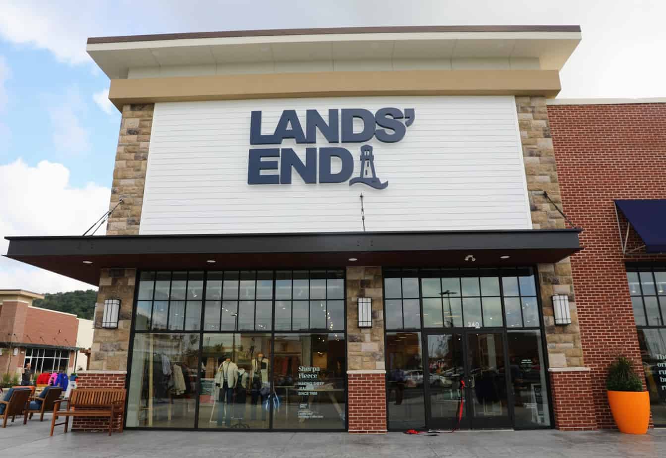 Lands' End Opens Store in Bridgewater NJ! Stroller in the City