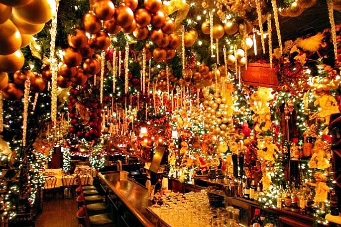 Rolfs Restaurant Christmas Lights