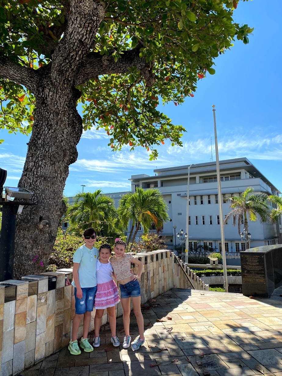 Kids exploring the sunny, beautiful Puerto Rican streets