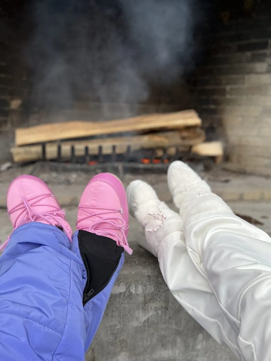 pink and white winter boots