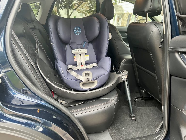 Safety and Ease with Cybex Sirona S Car Seat Stroller in the City