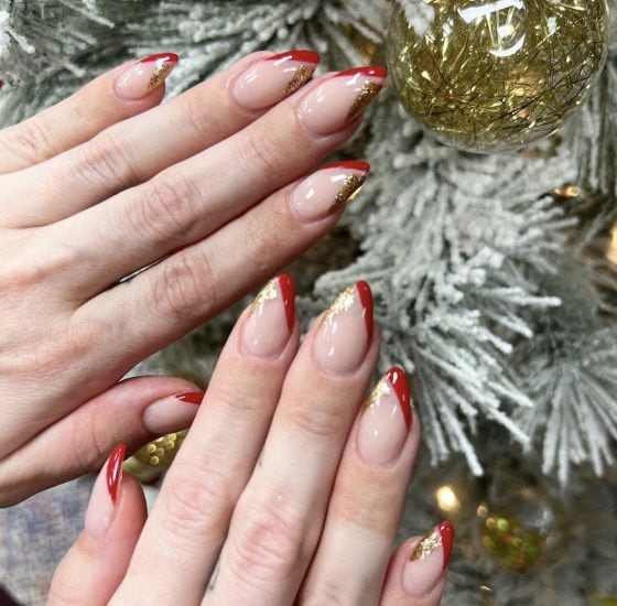 16 Holiday Nail Trends to Try Out Stroller in the City