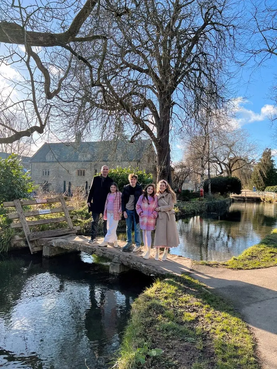 Family enjoying cottages in Cotswolds
