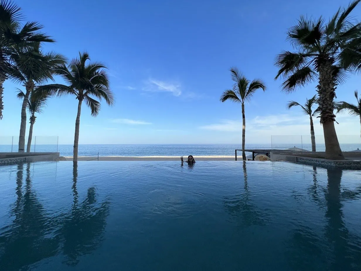 Infinity pool at hotel in Cabo 
