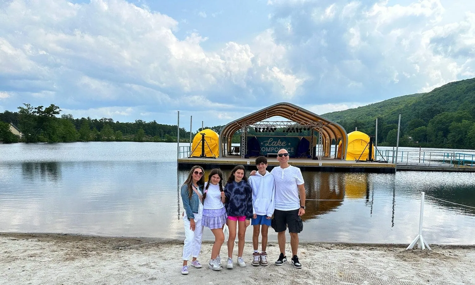 family getaway, lake compounce