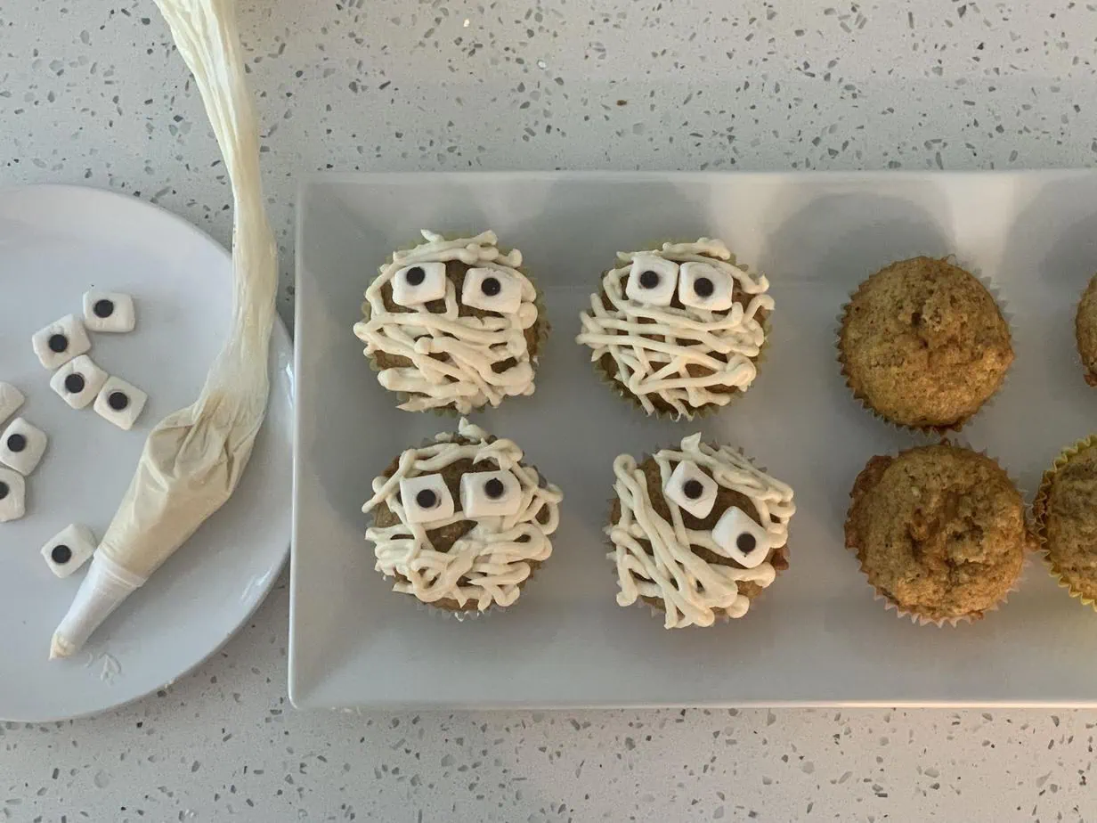 mummy carrot muffins