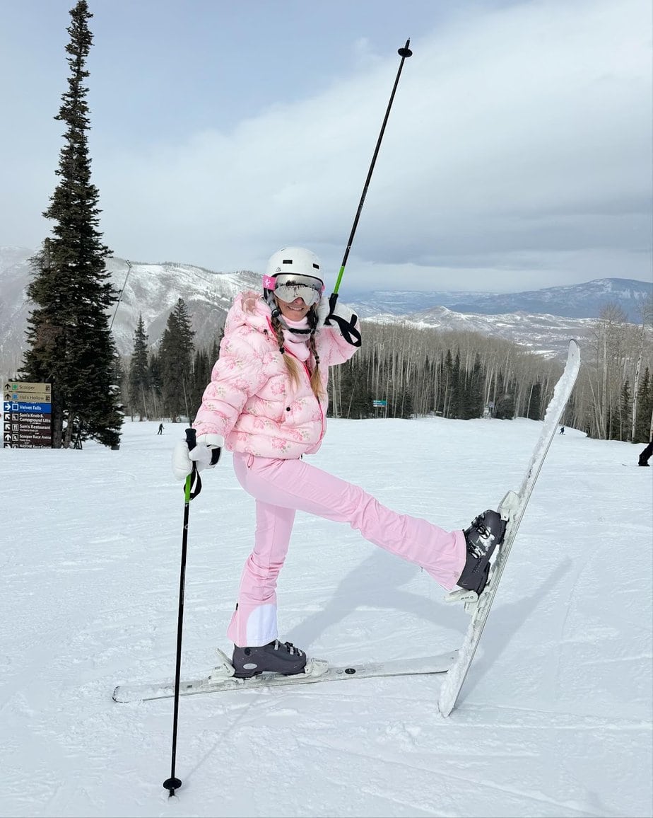 ski wear