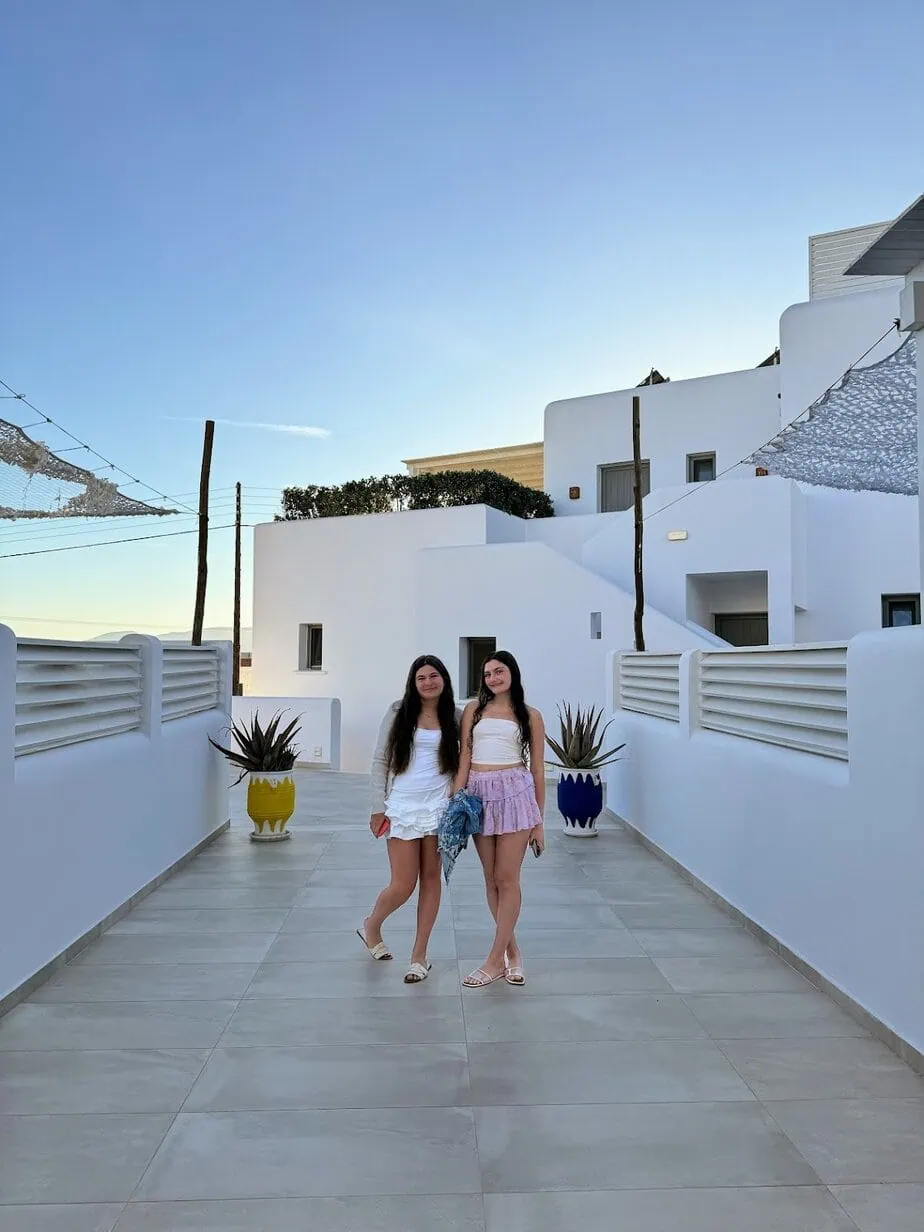 mother daughter travel